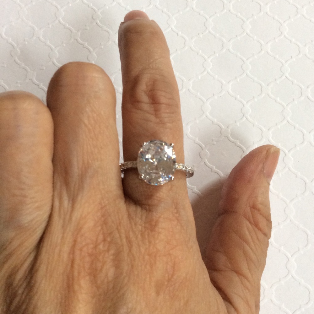 5 CT Oval Brilliant Cut Diamond Ring Sterling Silver - Picture 6 of 9